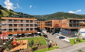 ألبين باركس فندق وشقة وسط زيل أم سي